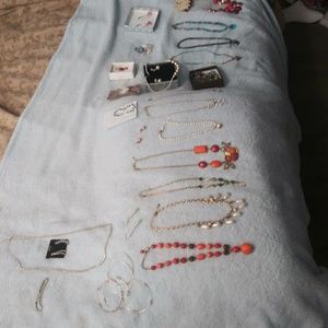 Costume jewelry lot